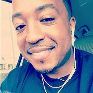 Meet your Posher, Christopher